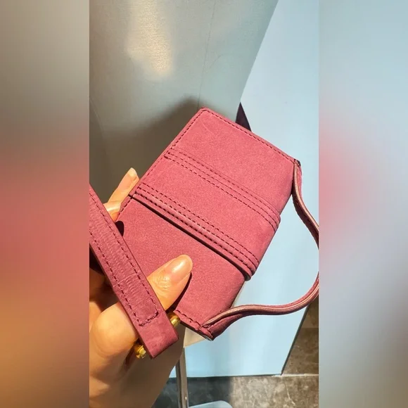 Jacquemus Le Petit Bambino Mini Bag in Burgundy - Picture 8 of 14